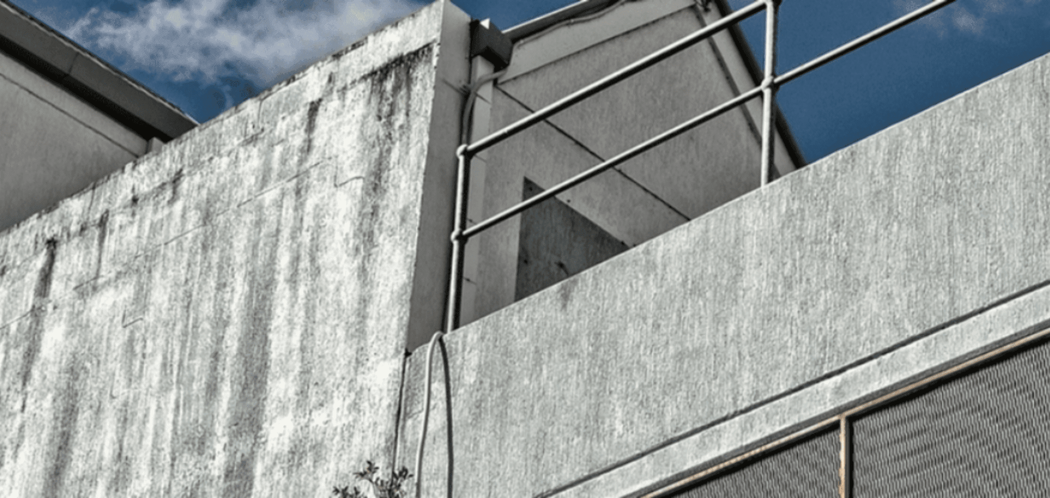 1440_how-to-prevent-common-parapet-issues-blog-hea-aspect-ratio-2000-950