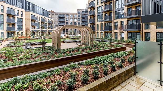 Heathside and Lethbridge feature