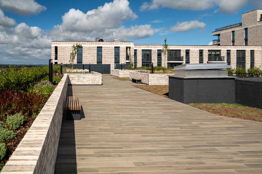 Bowback House Vitrified Composite walkway