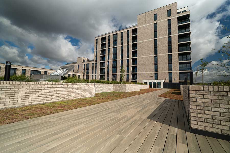 Bowback House from Vitrified Composite walkway