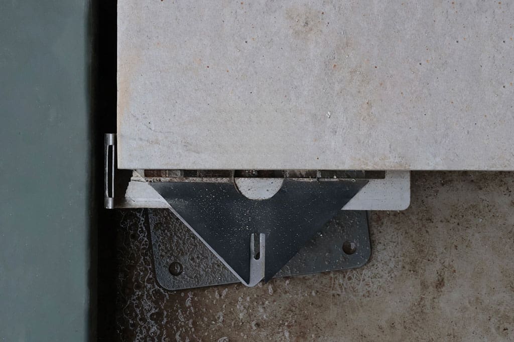 RPA-FR paving pedestal under paving