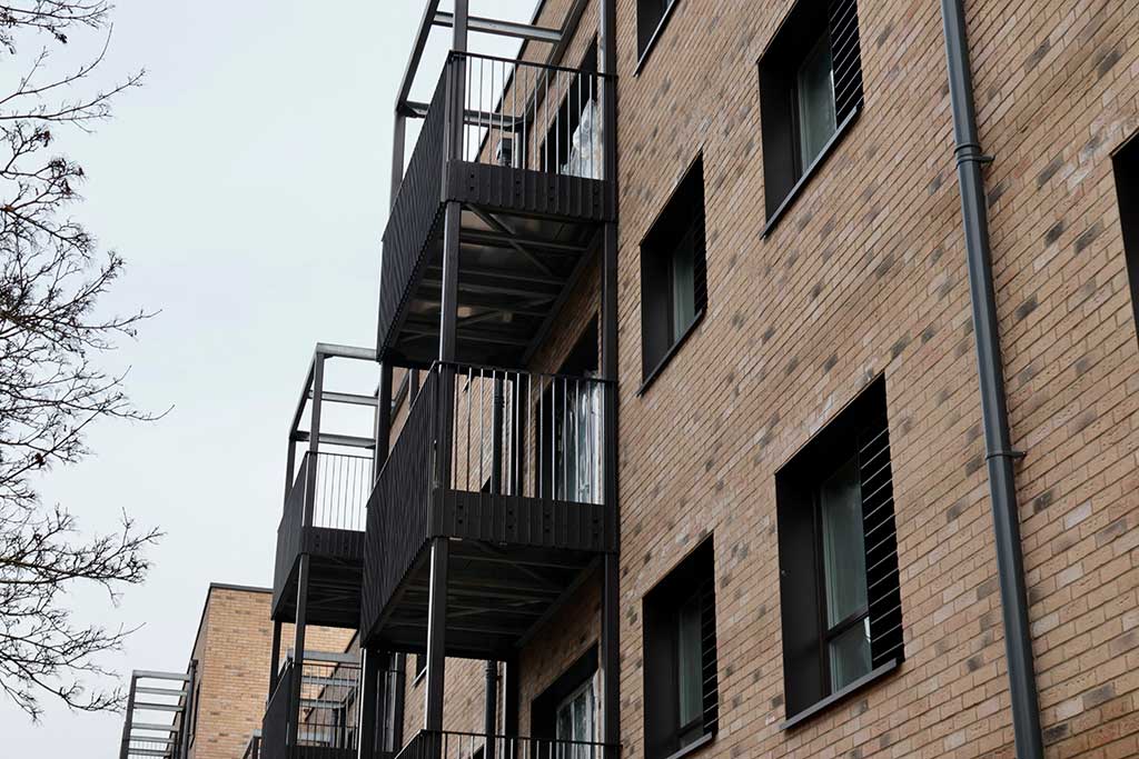Aylesborough Court exterior balconies