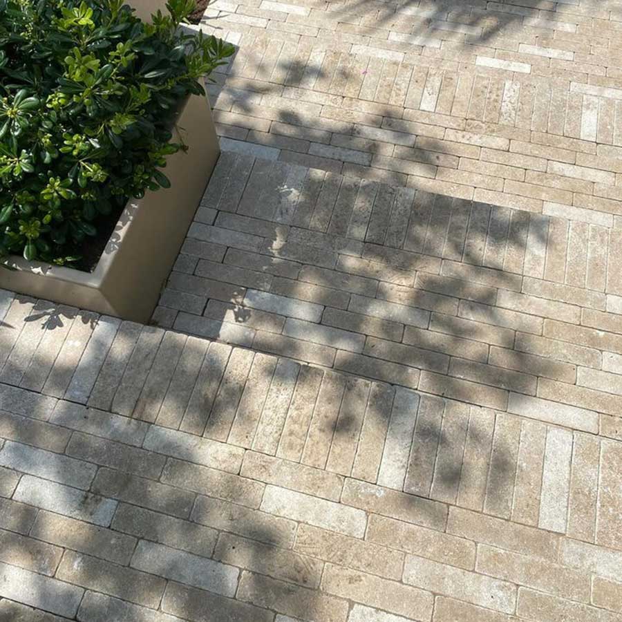LS-DB Desert Beige Limestone Setts laid