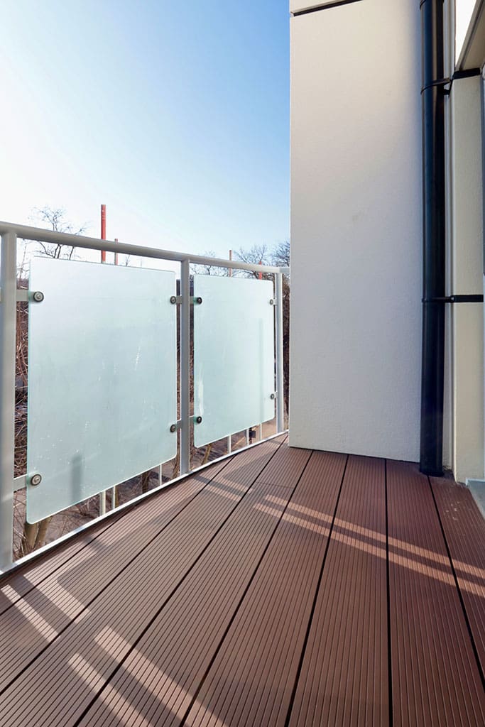 Aluminium decking and balustrade