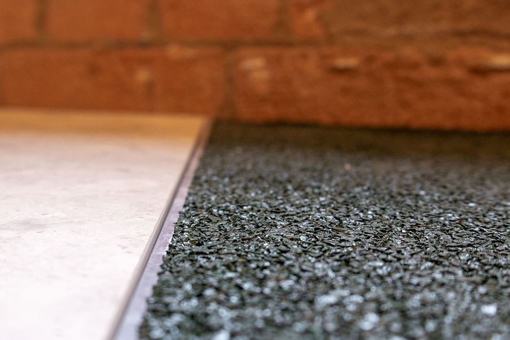 Wet Pour Rubber Crumb transition close-up