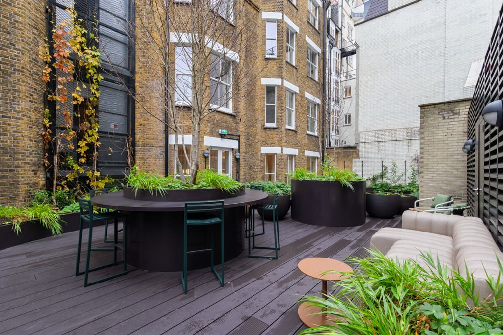 Egyptian & Dudley House courtyard