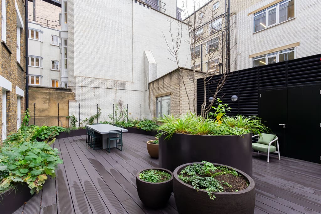 Egyptian & Dudley House courtyard