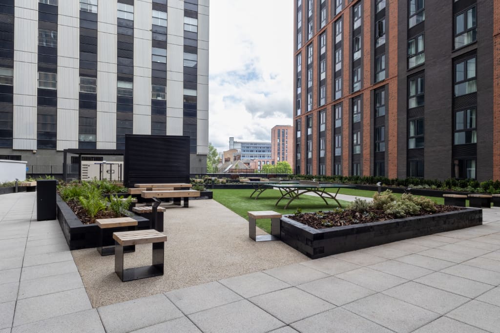 Paving around Resin Bound Gravel courtyard