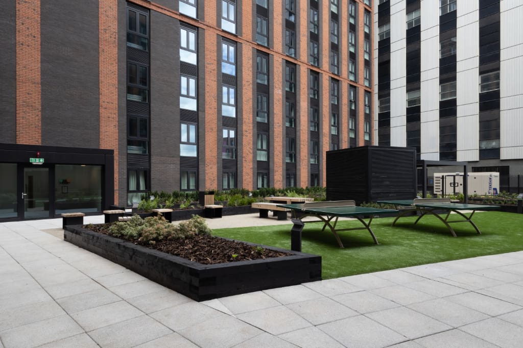Paving around Resin Bound Gravel courtyard