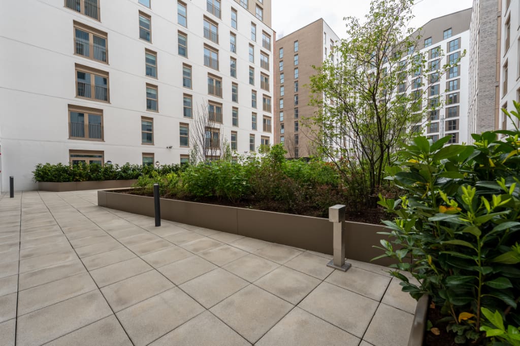 Paving with planters