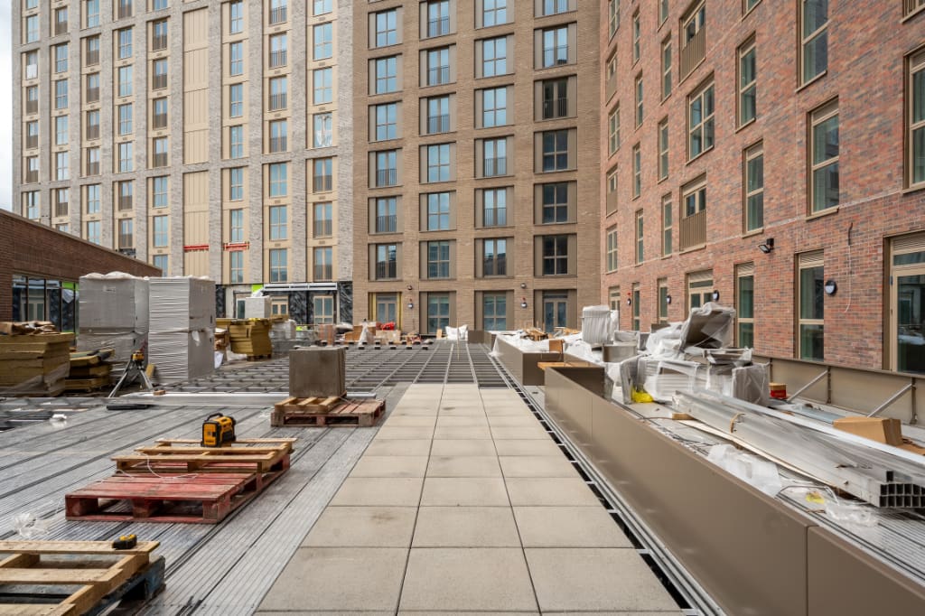 Rails and pavers