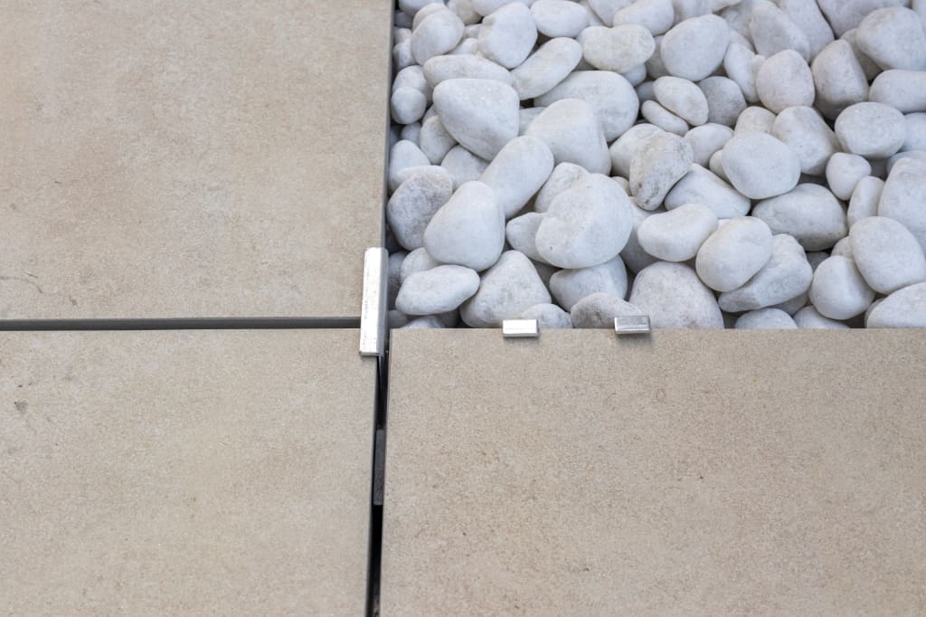 Paving stop bracket close-up