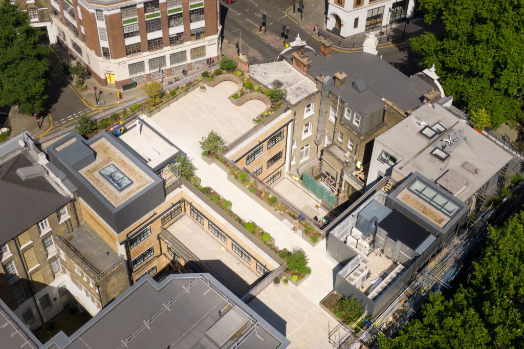 Roof terrace bird's eye view