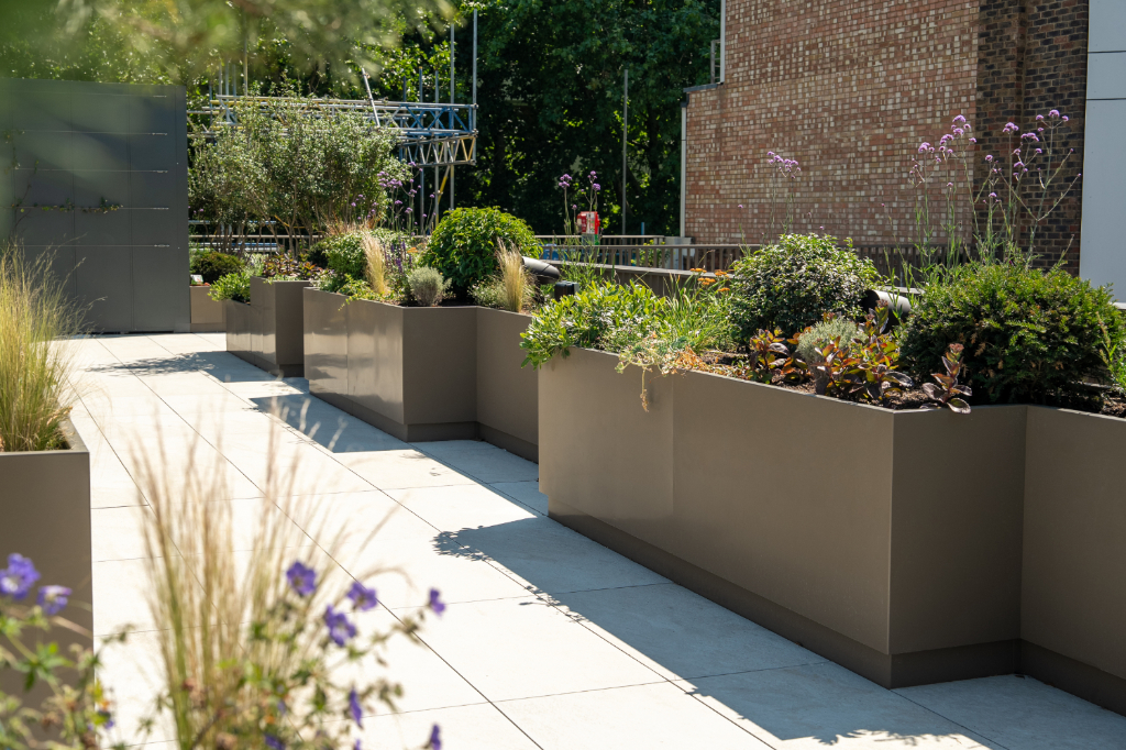 Roof terrace planters